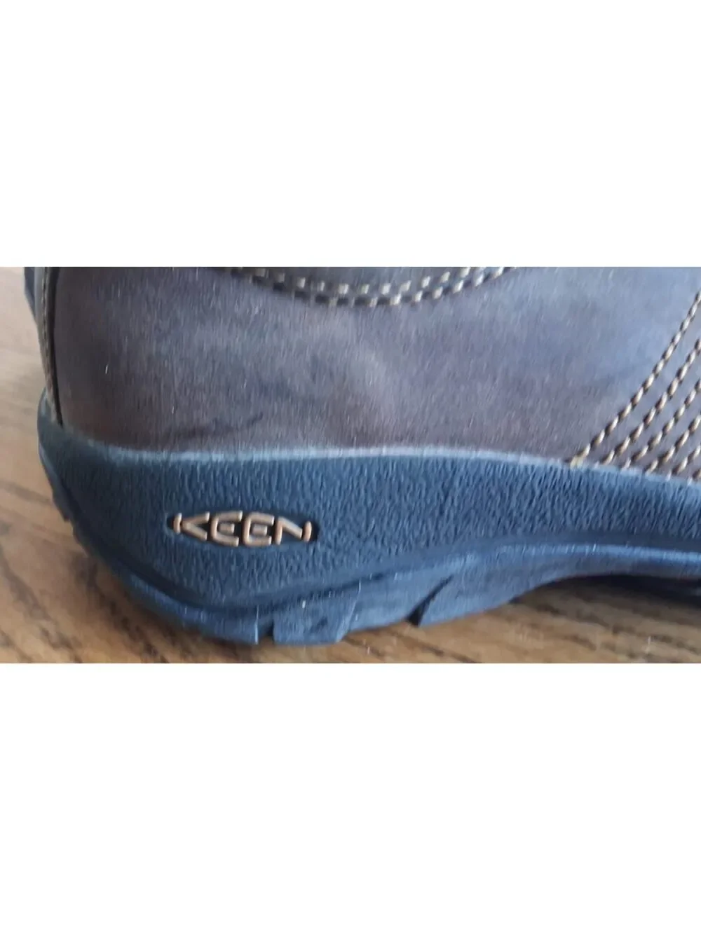 KEEN Men's Austin Shoe|Chocolate Brown/Black Water-Resistant| Size 8